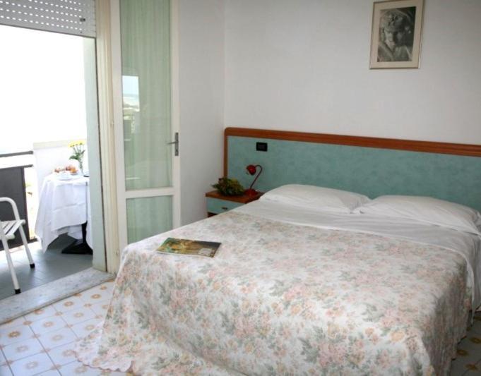 Hotel Levante Sul Mare Lido Di Savio Bagian luar foto